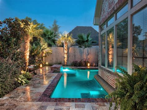 8 Refreshing Cocktail Pools for Small Outdoor Spaces | HGTV