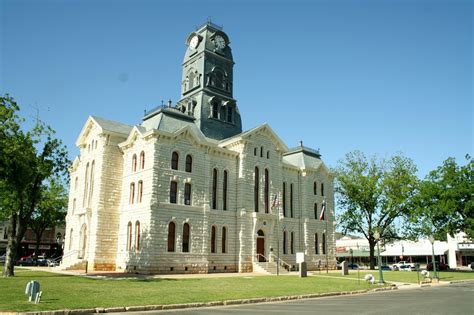 Joe, Diane, & Mallery's Big Adventure - Modern Day Gypsies: Historic District, Granbury, Texas