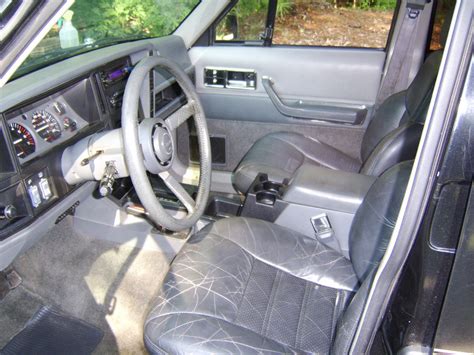 1990 Jeep Cherokee - Interior Pictures - CarGurus