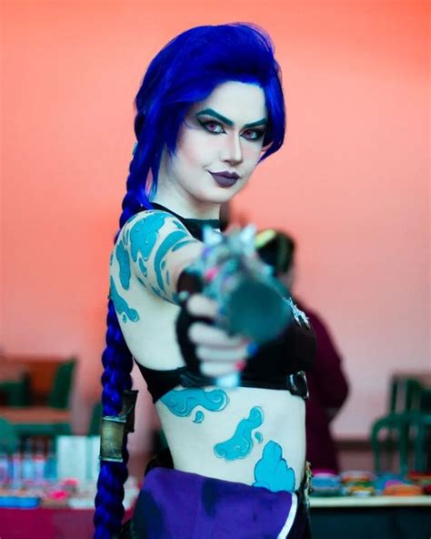 Jinx Cosplay makeup arcane in 2022 | Jinx cosplay, Cosplay makeup, Cosplay