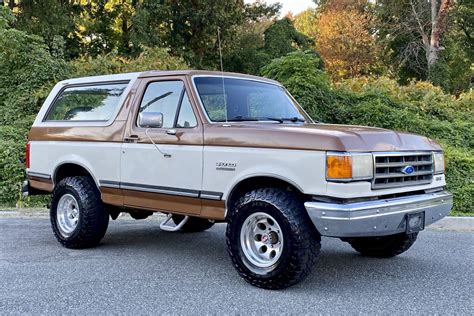 1989 Ford Bronco Custom 4x4 for sale on BaT Auctions - sold for $18,500 on January 28, 2022 (Lot ...