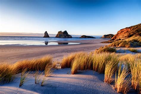 10 Beautiful Beaches You Didn't Expect to be in New Zealand