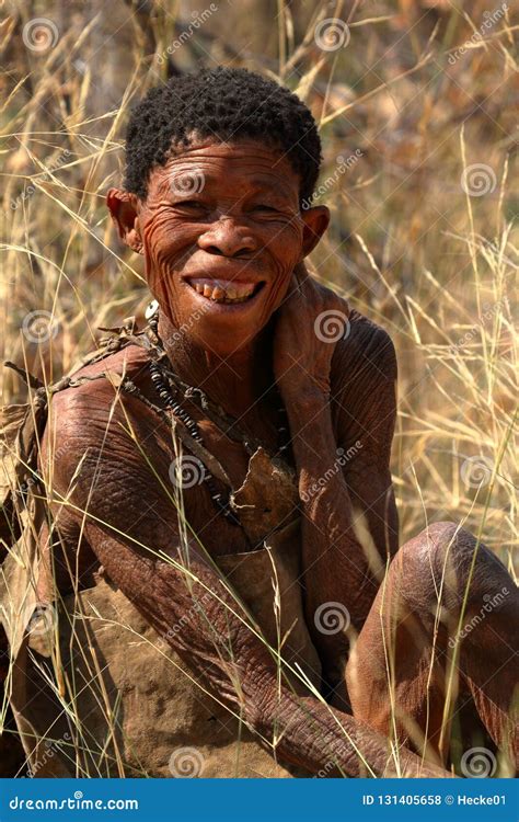 People of the San Tribe in Namibia Stock Photo - Image of straw, group: 131405658