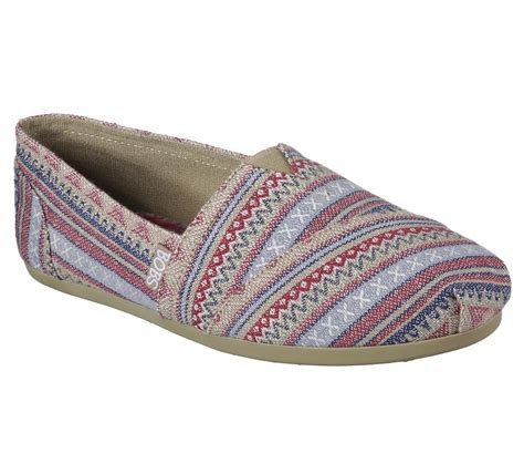 Skechers Women's Bobs Plush Lil Fox Tan/Multicolor/Striped Casual Flat