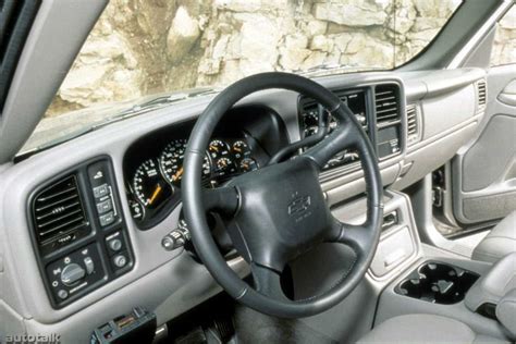 Exploring the Interior Parts of a 2003 Chevy Avalanche: Comprehensive ...