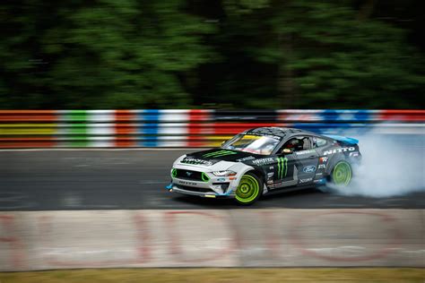 Ford Mustang RTR Becomes The First Car To Drift The Entire Nurburgring ...