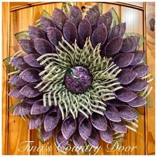 Unique in the Creek DIY Wreath – Unique in the Creek LTD in 2020 | Burlap flower wreaths, Wreath ...