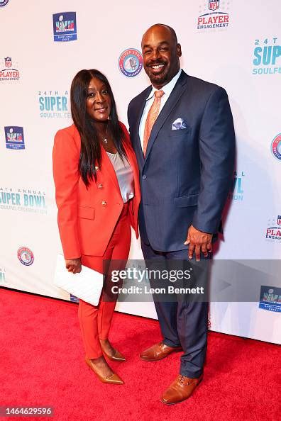 Raquel McNabb and Donovan McNabb attends 2023 Super Bowl Gospel... News ...