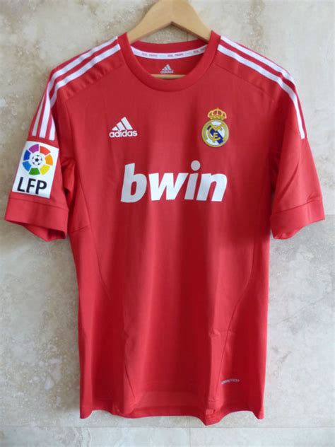 Real Madrid Third football shirt 2011 - 2012. Sponsored by Bwin