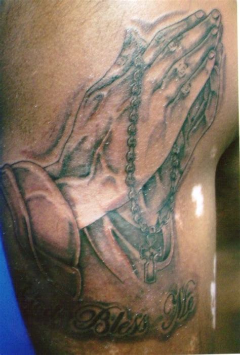 27 Greatest Praying Hands Tattoos Pictures | CreativeVore