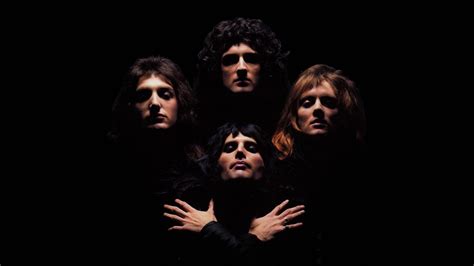 1366x768 resolution | Queen band, Queen , music, musician, Freddie ...