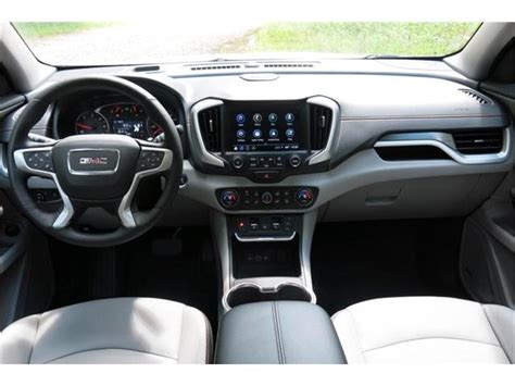 2023 GMC Terrain: 166 Interior Photos | U.S. News