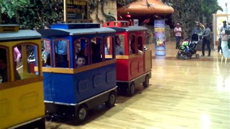 Grapevine Mills Mall Train Ride - YouTube