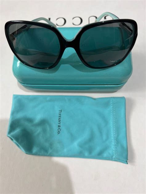 Tiffany & Co sunglasses, Fesyen Wanita, Aksesoris di Carousell