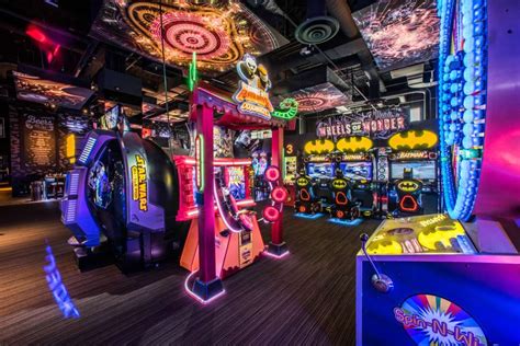 The Best Bars with Games in Chicago | UrbanMatter