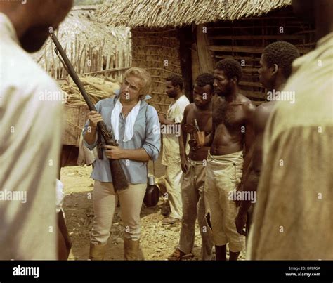 SCENE WITH MARLON BRANDO QUEIMADA: BURN! (1969 Stock Photo: 30920634 ...