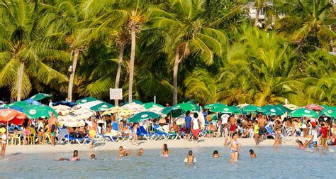 Aller à la plage à Boca Chica · Visit Dominican Republic