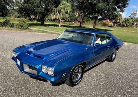 1972 Pontiac GTO | American Muscle CarZ