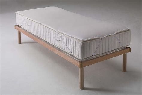 Air thin mattress Topper