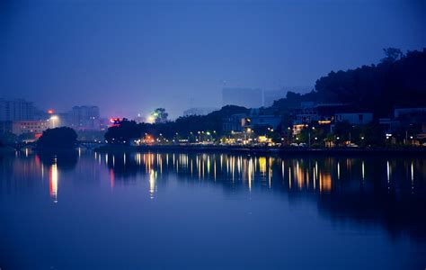 Zhaoqing Travel Guide | China-Travel-Guide.net