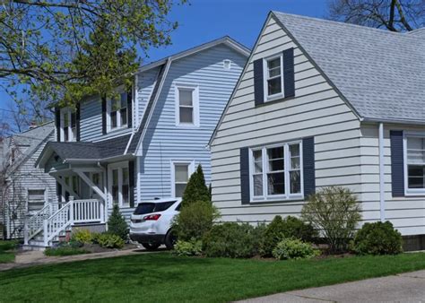 Pros And Cons Of Aluminum Siding: What You Need To Know 🏠