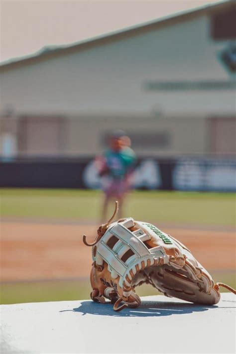 UNCW Baseball releases 2021 Schedule – The Seahawk