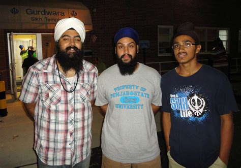 Clothing line helps Sikhs adjust to American culture