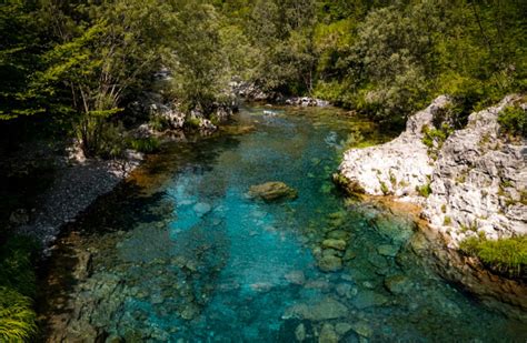 A Guide to Theth: Albania’s Mountain Paradise - Scratch your mapa