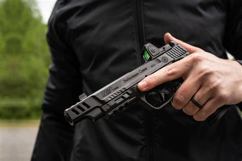 smith-wesson-performance-center-10mm - Frag Out! Magazine