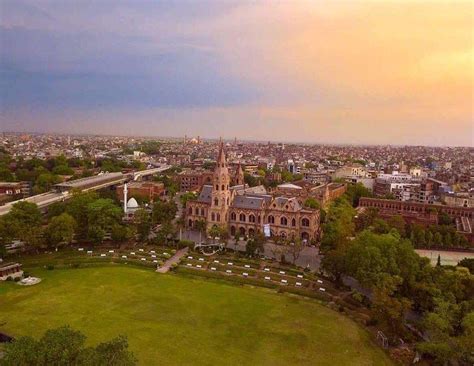 GCU Lahore in 10 Photos – Ravi Magazine