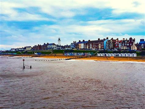 The Top 5 Suffolk Beaches | UK Family Travel