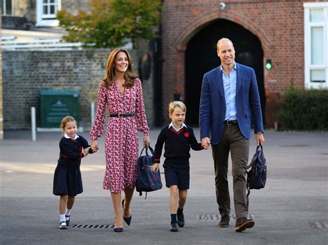 Flipboard: Princess Charlotte Poses With Prince George For School Pic ...