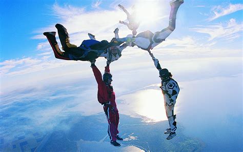 Skydiving style - extreme sports wallpaper-1920x1200 Download | 10wallpaper.com