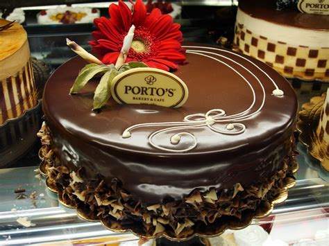 Porto's Birthday Cakes