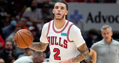 Bulls Hope Lonzo Ball Can Return In Early 2023 - RealGM Wiretap