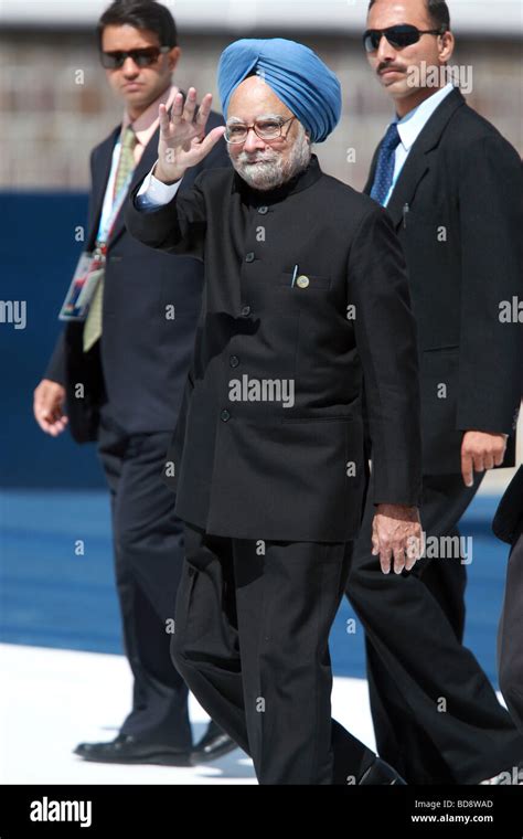 MANMOHAN SINGH PRIME MINISTER OF INDIA 10 July 2009 THE GUARDIA DI ...