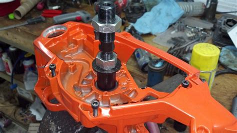 Husqvarna Crankcase Splitting Tool: Video | Page 2 | Arboristsite.com