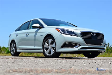 2016 Hyundai Sonata Hybrid Limited Review & Test Drive