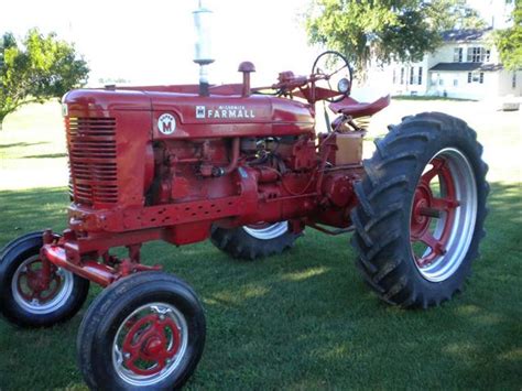 Farmall Super M Tractor for sale