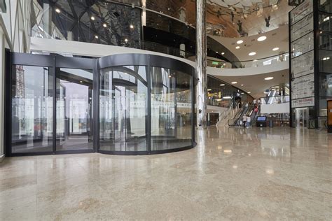 Cloche d'Or Shopping Center - emco Novus | All Round Solutions for Your Building