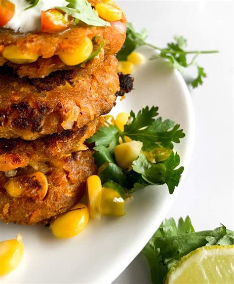 Easy Cheesy Corn Fritters - RecipeMagik