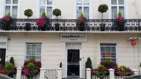 EASYHOTEL LONDON VICTORIA - Prices & Hotel Reviews (England)