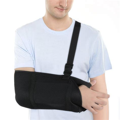 LYUMO Arm Sling Dislocated Shoulder Sling with Thumb Support Black for Broken Arm Immobilizer ...