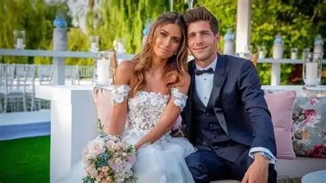 Sergi Roberto Wife - Coral Simanovich