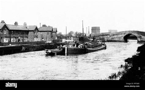 Canal at Selby, early 1900s Stock Photo - Alamy