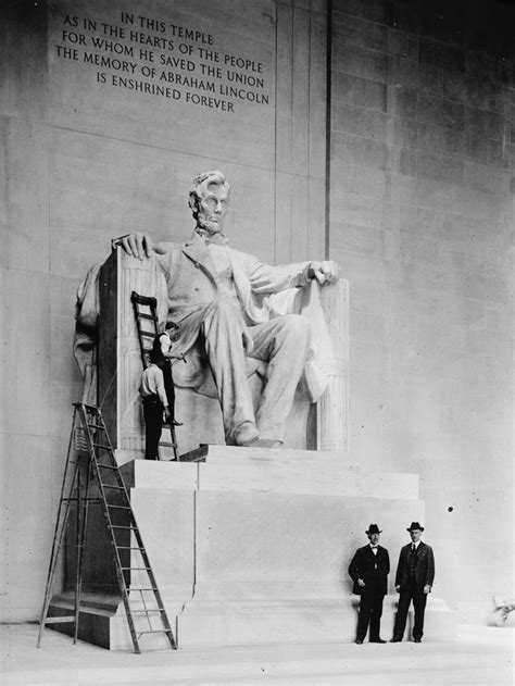 Abraham Lincoln Statue, Washington, DC - Lost New England