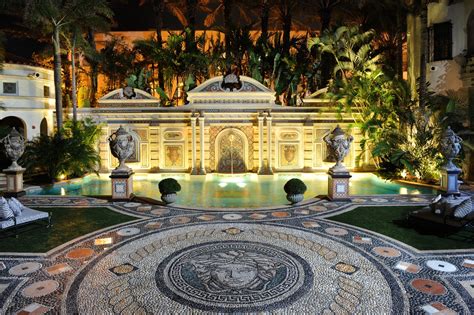 Versace villa in Miami set for auction | Luxury Passion