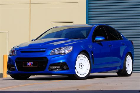 VF Commodore gets ‘Blue Meanie’ treatment