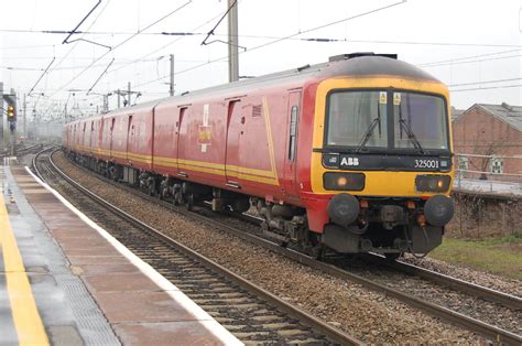 Royal Mail Class 325 325001 - Warrington Bank Quay | Flickr