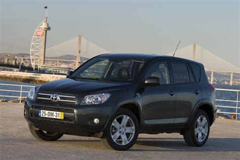 The third-generation Toyota RAV4